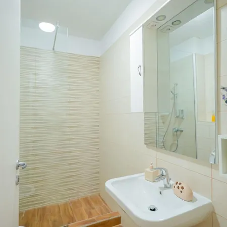 Nova Apartment Navodari